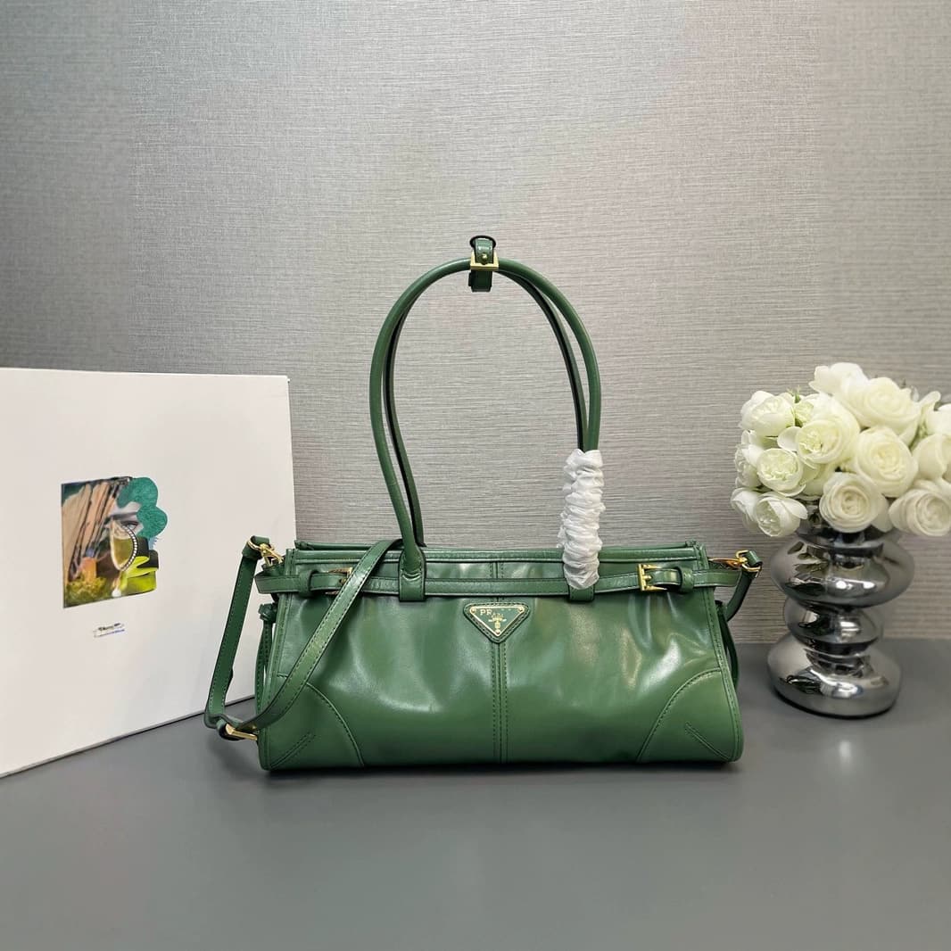 P Lada New Genuine Leather Oil Wax Cowhide Handle Retro Baguette Bag Shoulder Bag Handbag High Quality 1Ba426