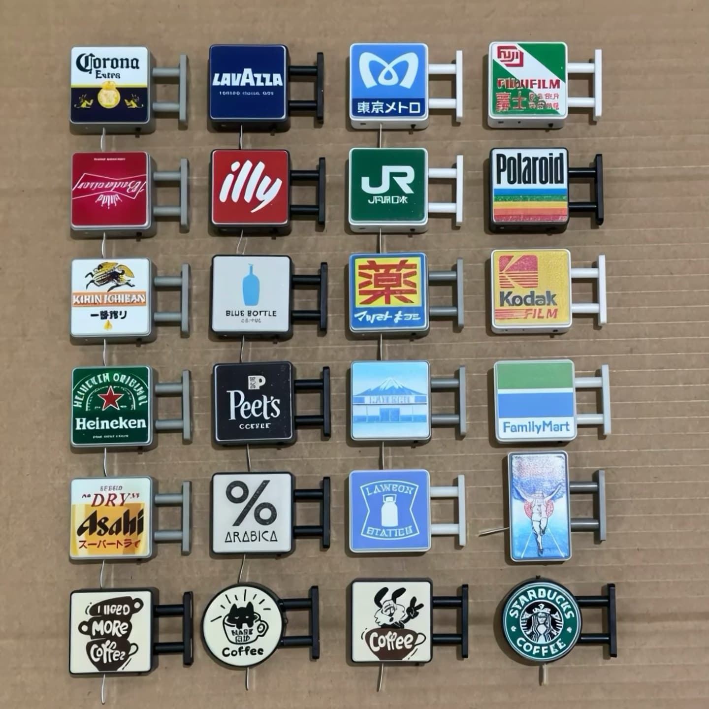Luminous refrigerator magnet mini light box can illuminate LED light sign 711 Family Lawson coffee beer Japanese subway