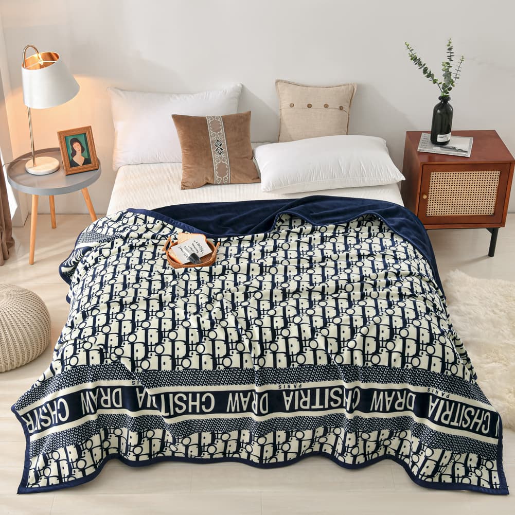 Thick Fashion Blanket for Air Conditioning, Car, and Nap, Golden Mink Fleece Blanket, Gift Blanket, Clearance Sale