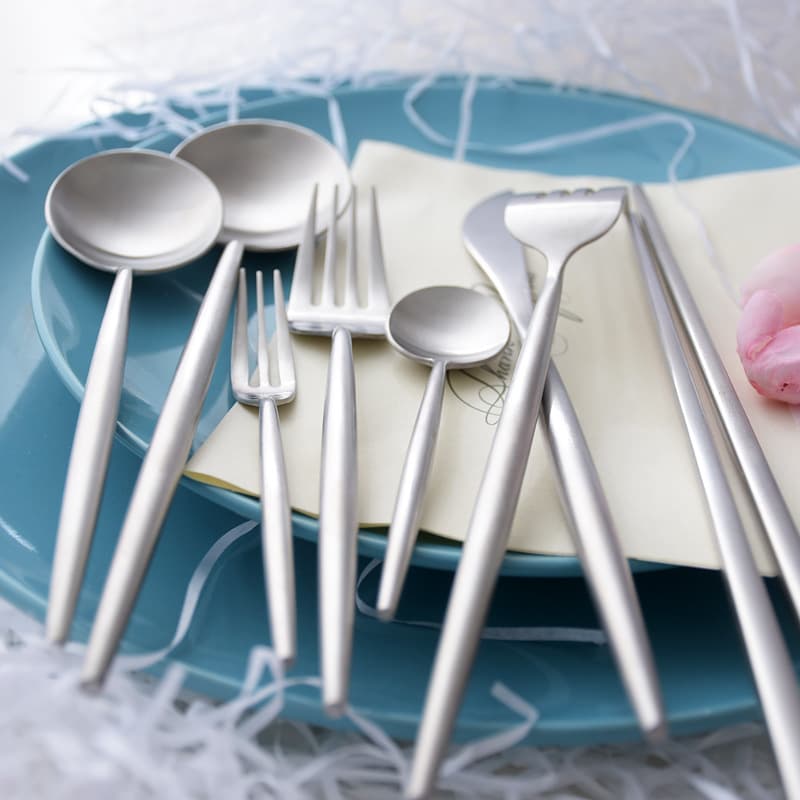 Shaduo Anni Brushed Cutlery Set Portuguese Lathe Tableware 304 Stainless Steel Knife Fork Spoon Set Nordic Minimalist