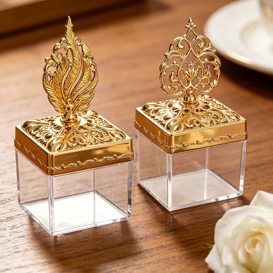 Foreign trade light luxury gold-plated sugar box European wedding creative high-quality storage wedding sugar box square golden transparent gift box