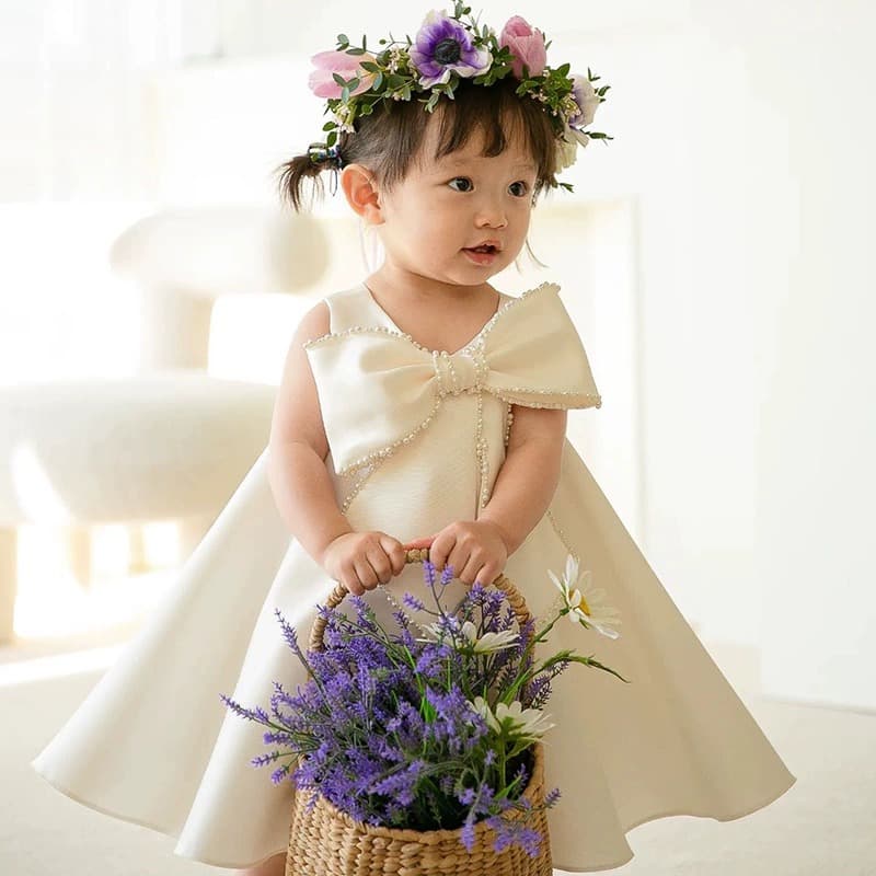 Girls Dress 2026 New Princess Flower Girl Baby Birthday Performance Outfit Runway Simple First Birthday Autumn