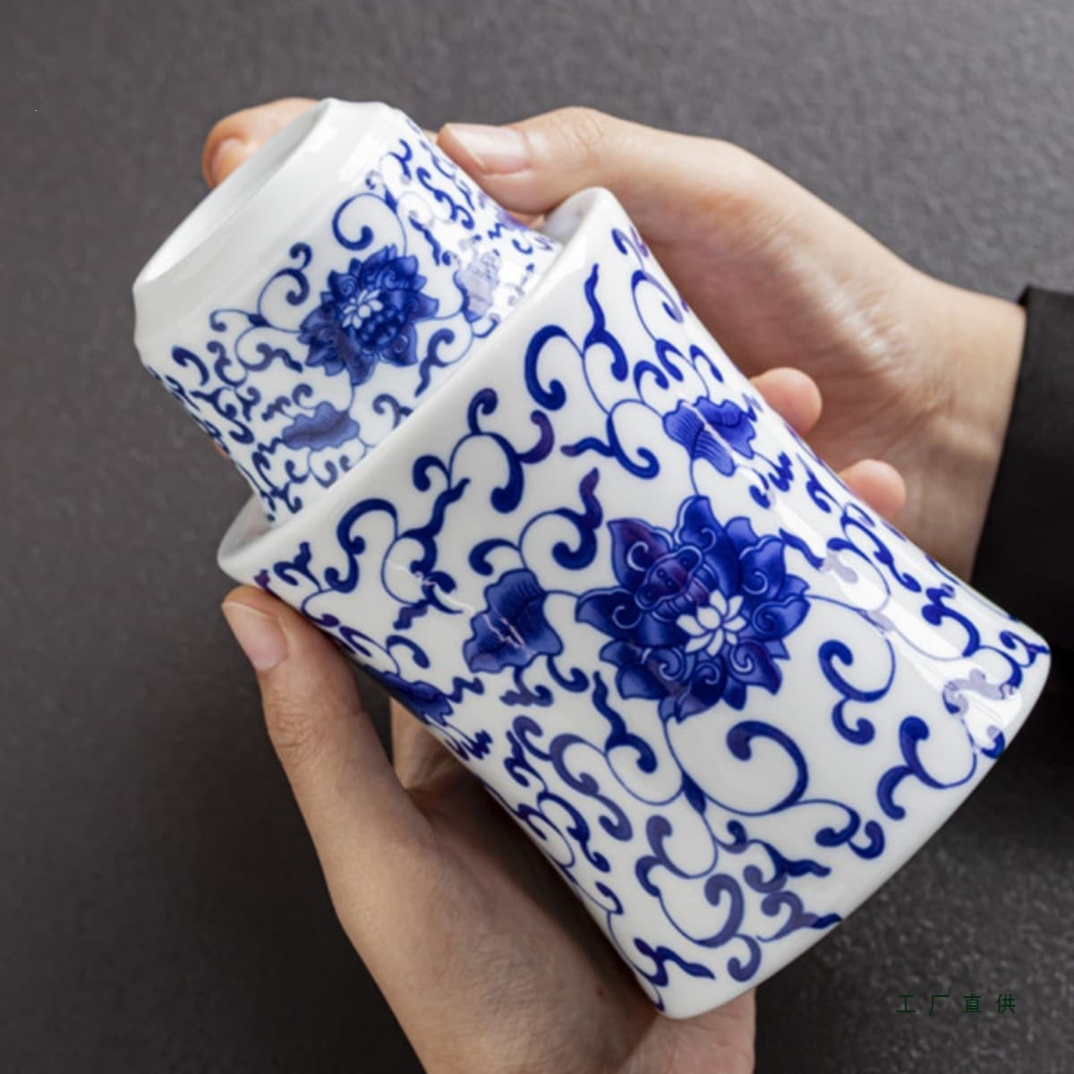 Blue and White Porcelain Wine Warmer for Home Use, Ceramic Warming Pot for Sake, Antique-Style Warm Liquor Set, 0.15kg White Wine Cups