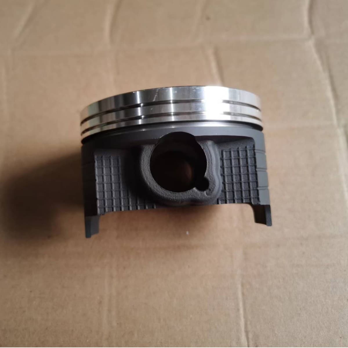 Motorcycle piston suitable for Suzuki AN250 Burgman Skywave250DR250 piston ring 73mm