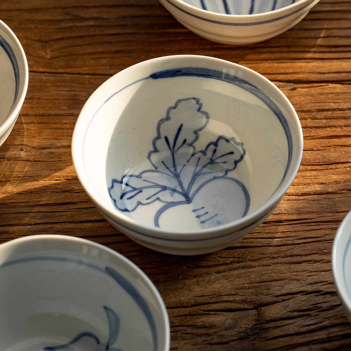 Japanese Mino Ware Hand-Painted Radish Ceramic Bowl, Rice Bowl, Small Dish, Side Plate, Home Dipping Sauce Bowl