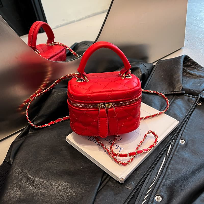 2025 Spring/Summer New Mini Lipstick Bag Diamond Quilted Chain Key Handbag Fashion Shoulder Bag Versatile Crossbody Bag