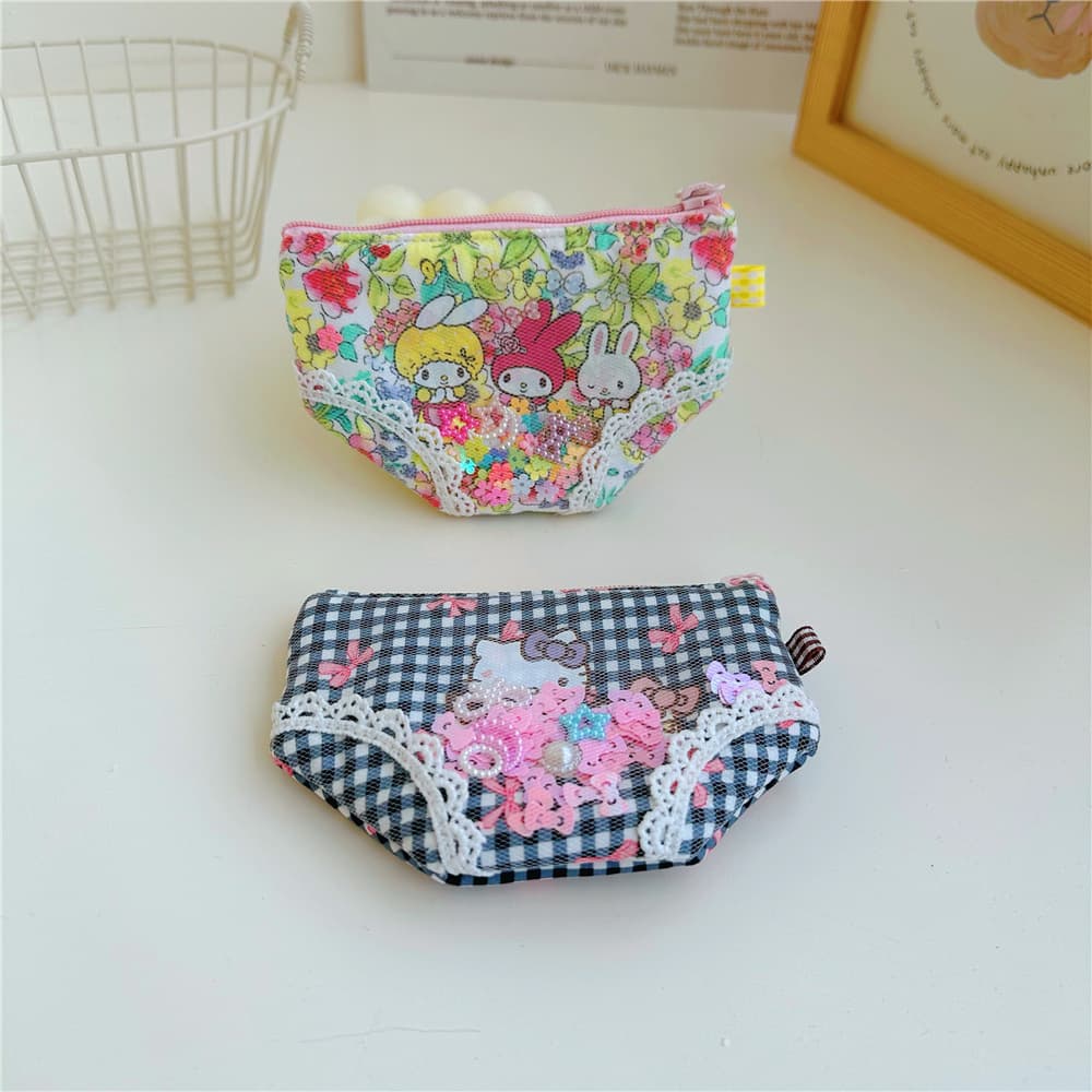 Cotton lace-trimmed mini panty-shaped pouch, cute lipstick key coin storage bag wholesale