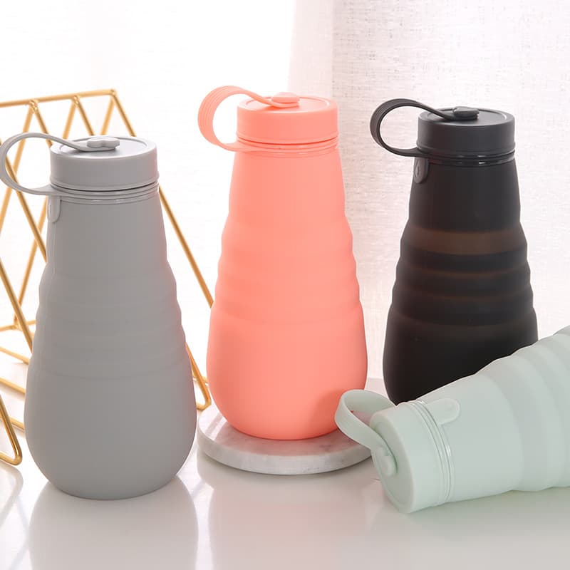 Silicone Collapsible Water Bottle in Stock, BPA-Free 18oz Foldable Water Bottle for Outdoor Sports and Cross-Border Use