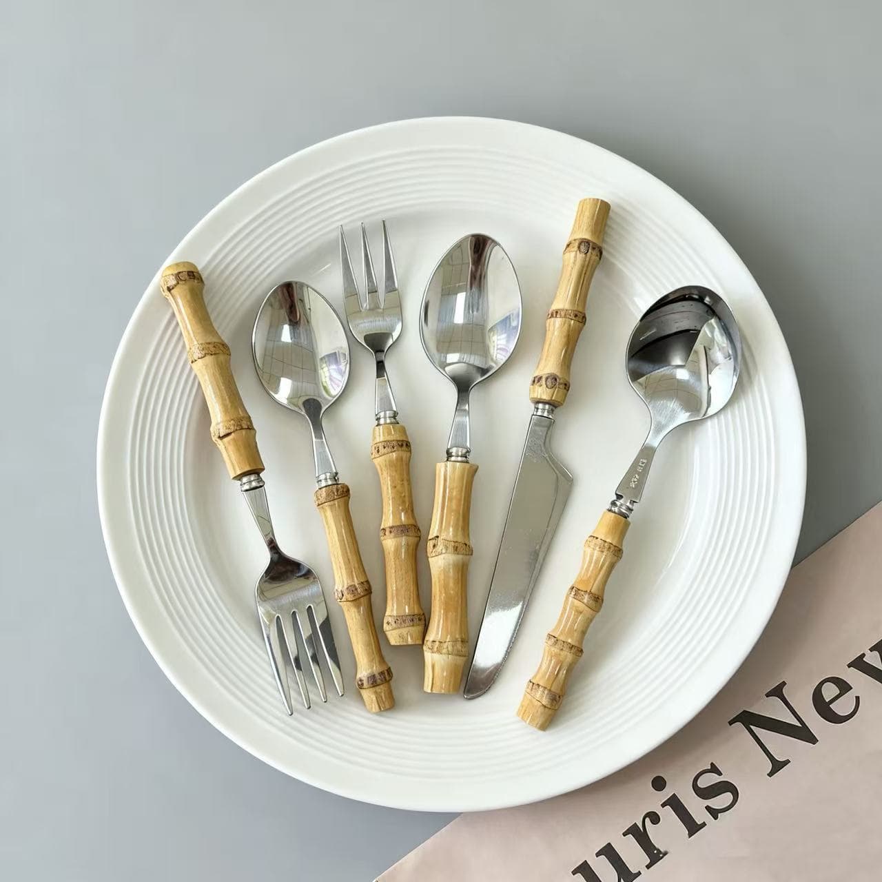 Natural Bamboo Handle 304 Stainless Steel Cutlery Knife Fork Spoon for Home and Hotel Western Steak Utensil Set