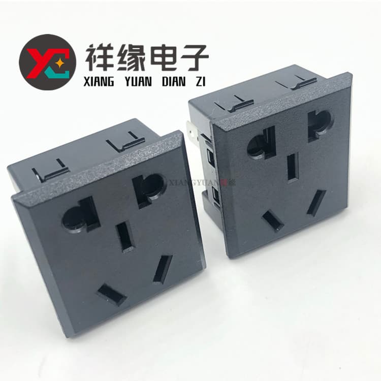 National Standard Five-hole Socket with Cable Power Socket, Protective Door Clip-on Recessed Mobile Plug Energy Storage 5-hole Socket