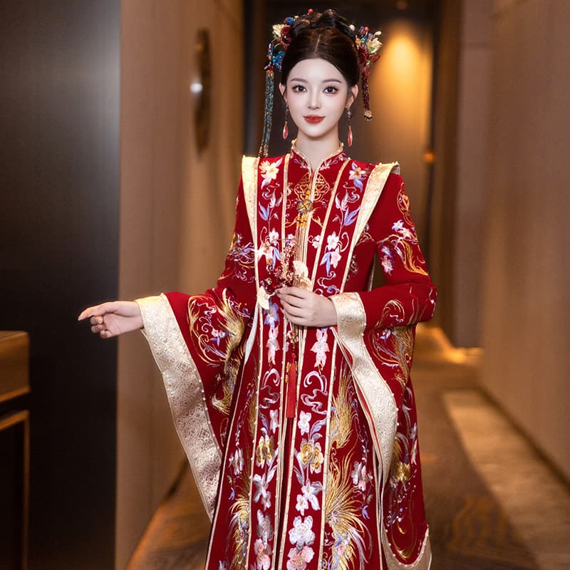 2025 New Ming Dynasty Style Xiuhe Suit, Chinese Wedding Dress, Phoenix Crown and Xiapei, Dragon and Phoenix Gown, Departure and Return Home Attire