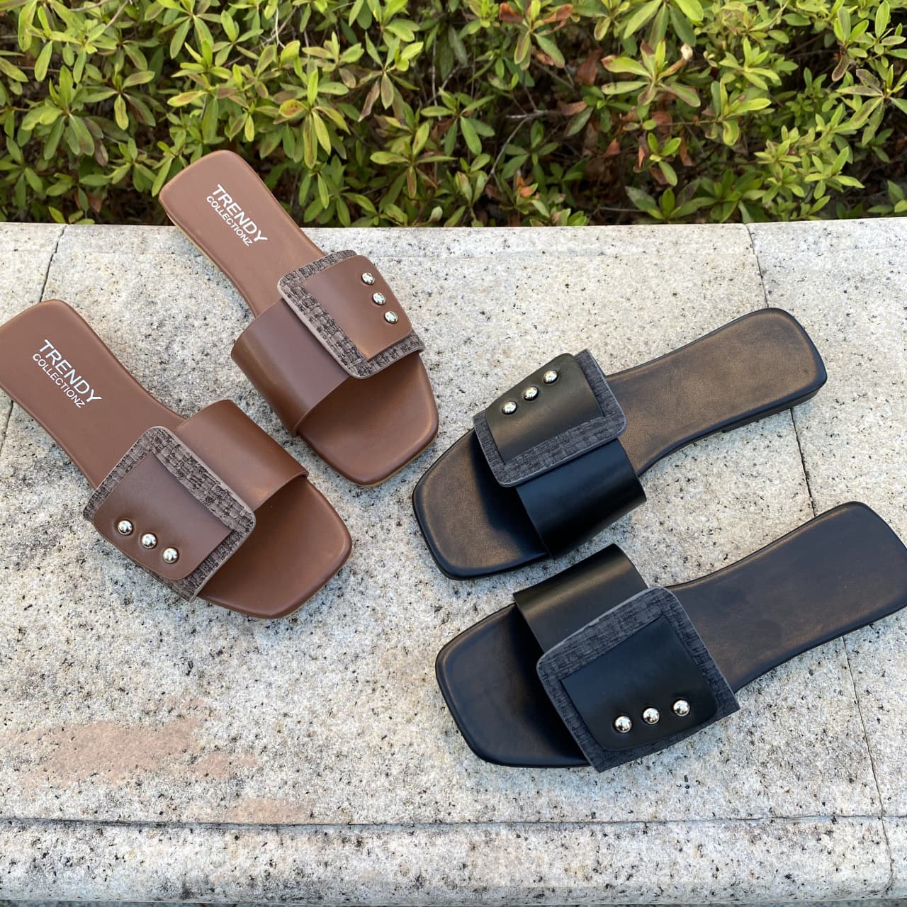 2025 New European and American Fashion Plus Size Solid Color Belt Buckle Flat Rivet Sandals Wholesale for Women