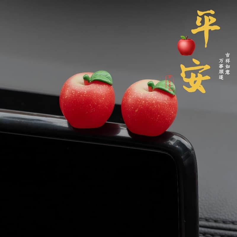 New Peace Fruit Simulation Apple Car Ornament Cute Dashboard Screen Christmas Decoration