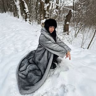 Russian Cross-Border Trendy Long Fox Fur Faux Fur Coat Women's Wholesale Eco-Friendly Artificial Fur Jacket