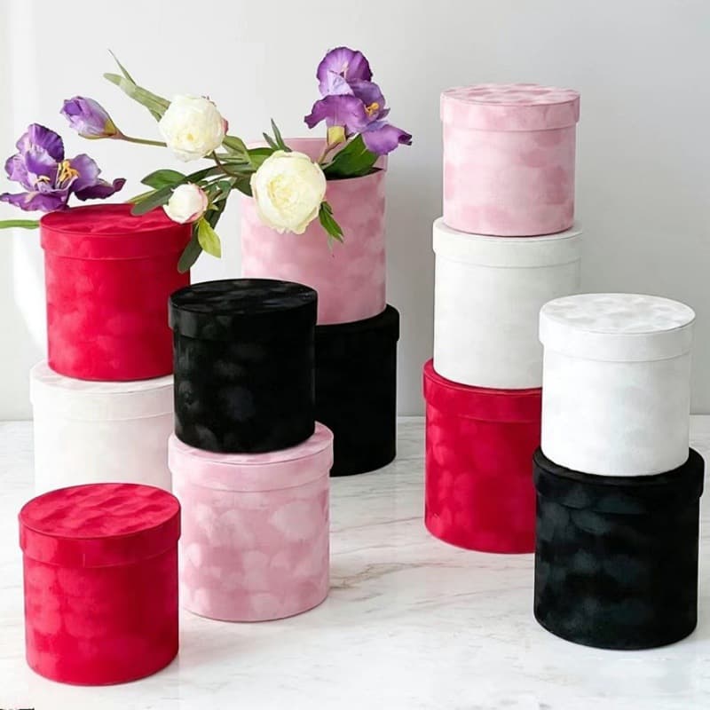 Cross-border dropshipping diamond velvet flower box hug bucket three-piece set flower barrel gift box ready-made velvet gift box