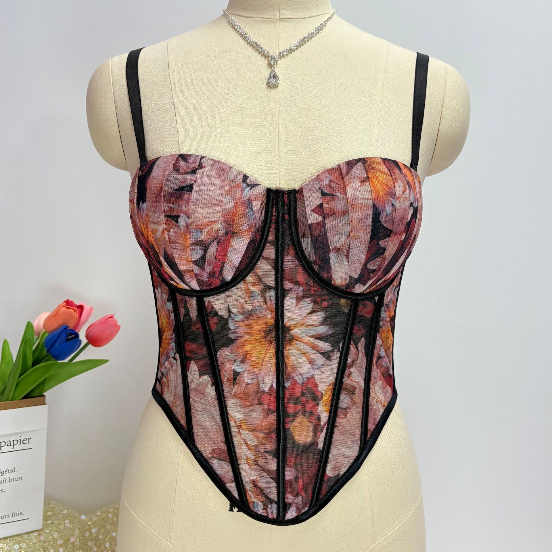 Cross-Border Trade New Style Amazon Best-Seller Camisole Mesh Yarn-Dyed Color Block Corset Printed Chrysanthemum Black