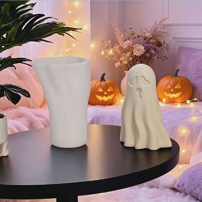 Cartoon 3D Little Ghost Silicone Mold Homemade Aromatherapy Wax Mold Home Decoration Gypsum Stone DIY Silicone Mold
