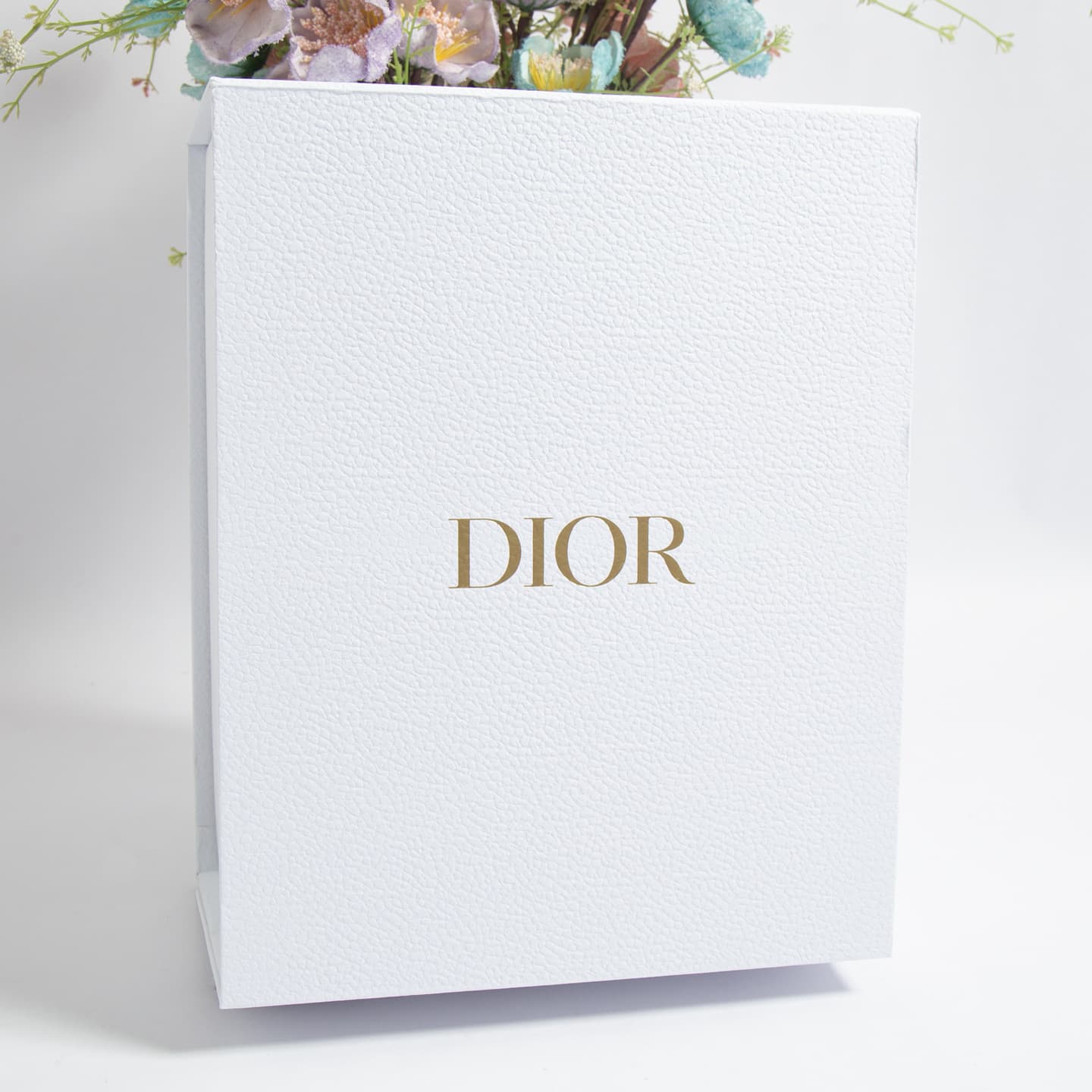 1:1 Replica Quality European and American Luxury Brand Counter Dio* Folding Box Square Box Custom Logo Available