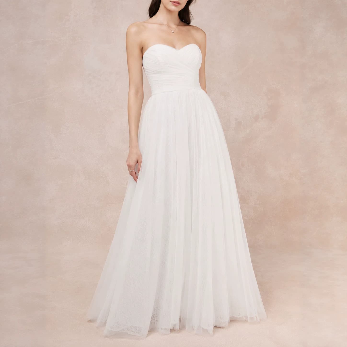 French Light Wedding Dress Strapless Simple Tulle Lace Niche High-End Bride Outdoor Travel Shoot Sweet Cross-Border Wholesale