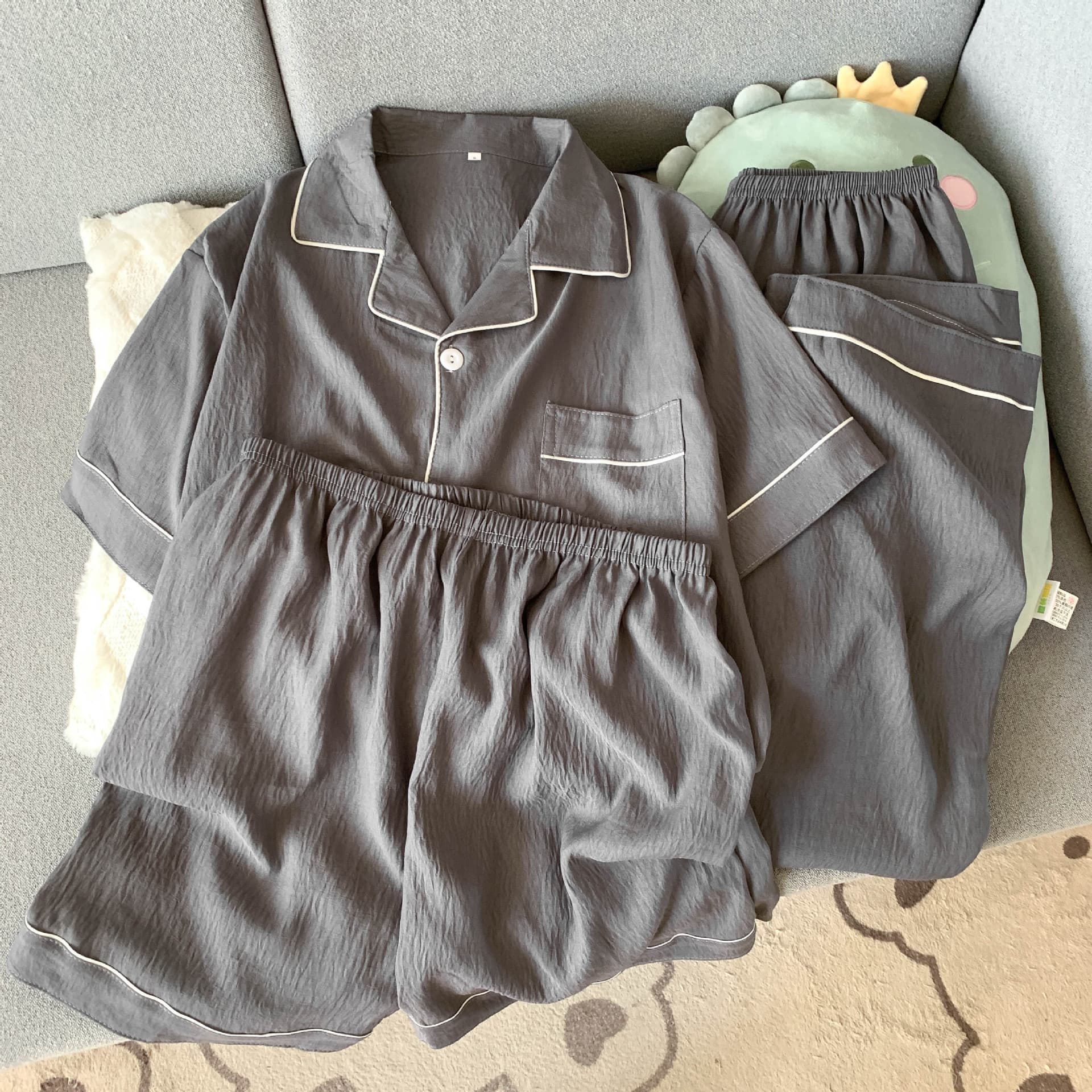 2025 New Men's Pajamas Short-Sleeved Summer Thin Cotton Solid Color Simple Luxury Homewear Three-Piece Set