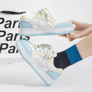 Wholesale price negotiable. Warrior thick-sole board shoes 2026 summer new casual white shoes, very stylish, women's shoes to match skirts.