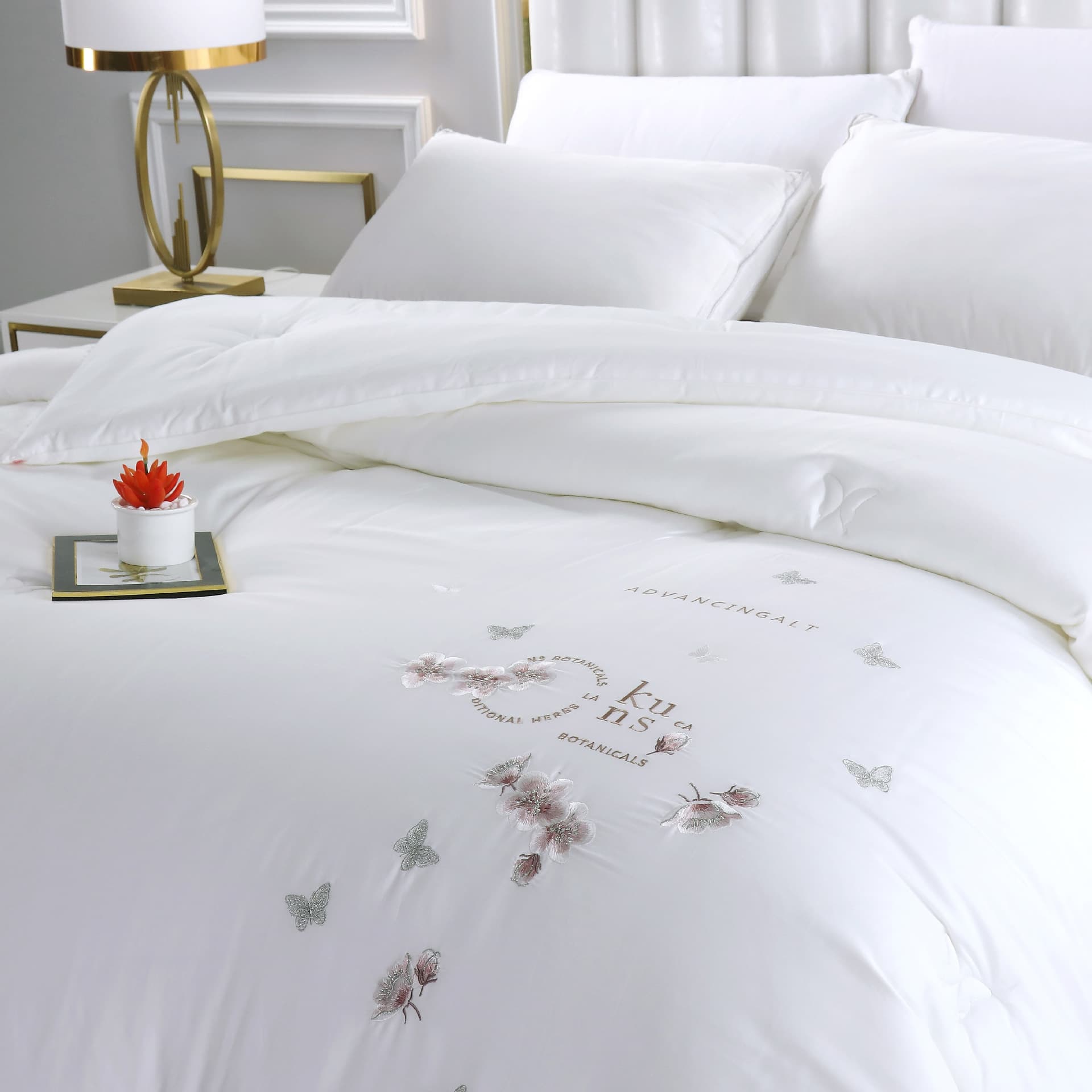 Oukai Home Textiles Embroidered Silk Quilt, Mulberry Silk Double Quilt, Winter Quilt, Thickened Quilt Core, All-Cotton Spring and Autumn Quilt, Warm