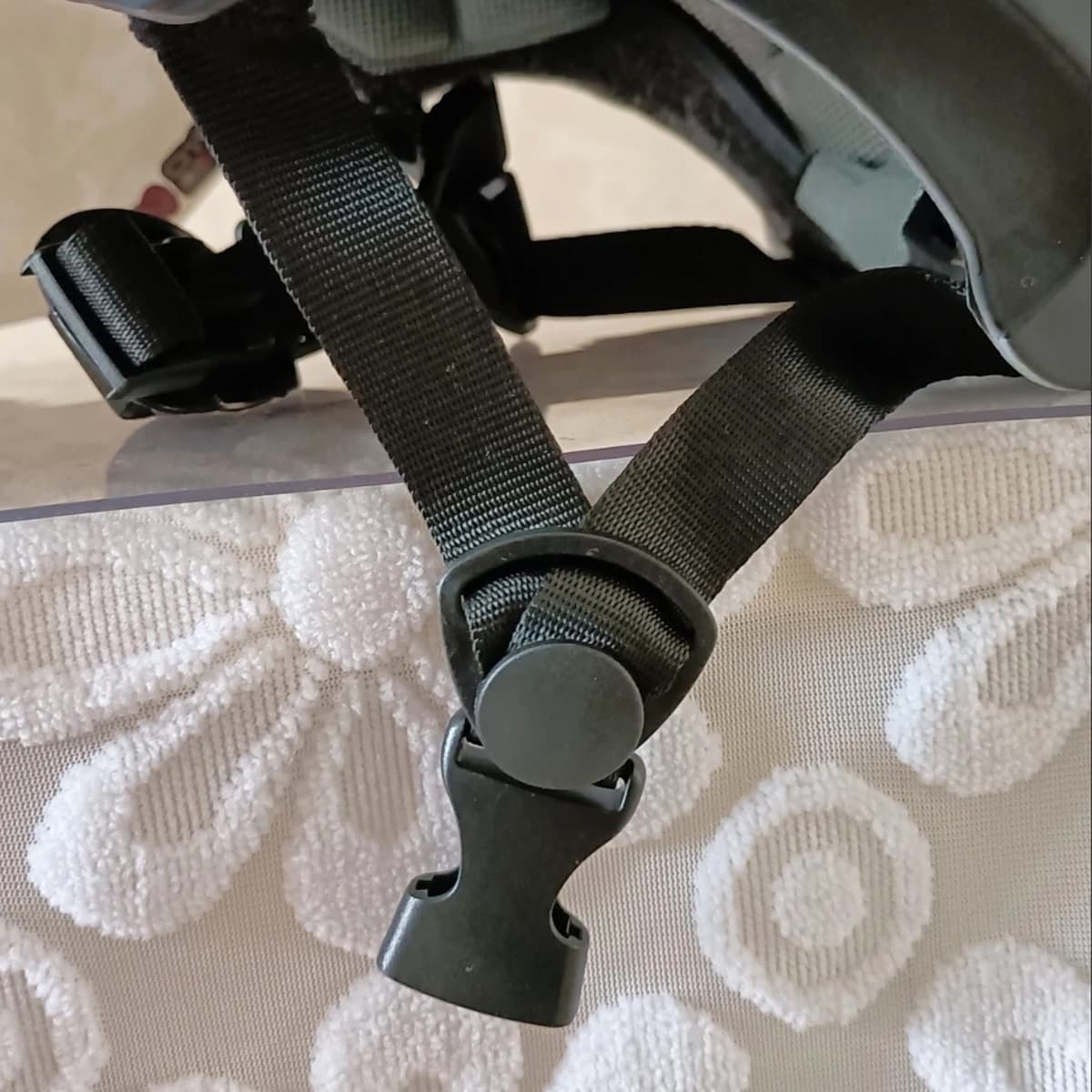 Hat Chin Strap Y-Type Chin Strap for Safety Helmet with Protective Chin Cup Buckle