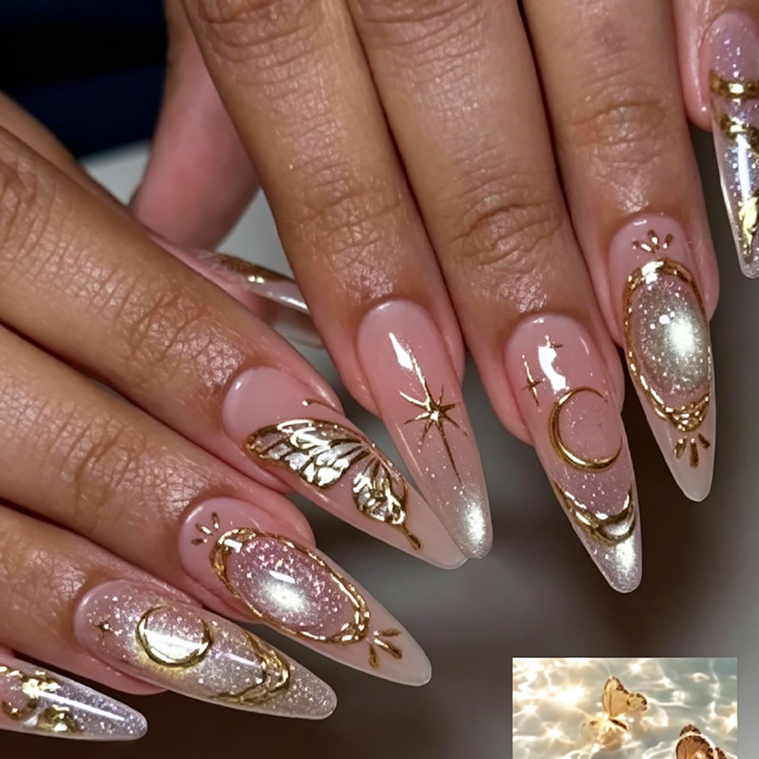 Cross-border Hot Selling Cat Eye Sparkle Wearable Nails Short Almond Nails 3D Fake Nails Nail Tips In Stock