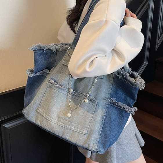 Premium Crossbody Washed Denim Tote Bag Vintage Large Capacity Fashionable Underarm Commuter Bag for Women