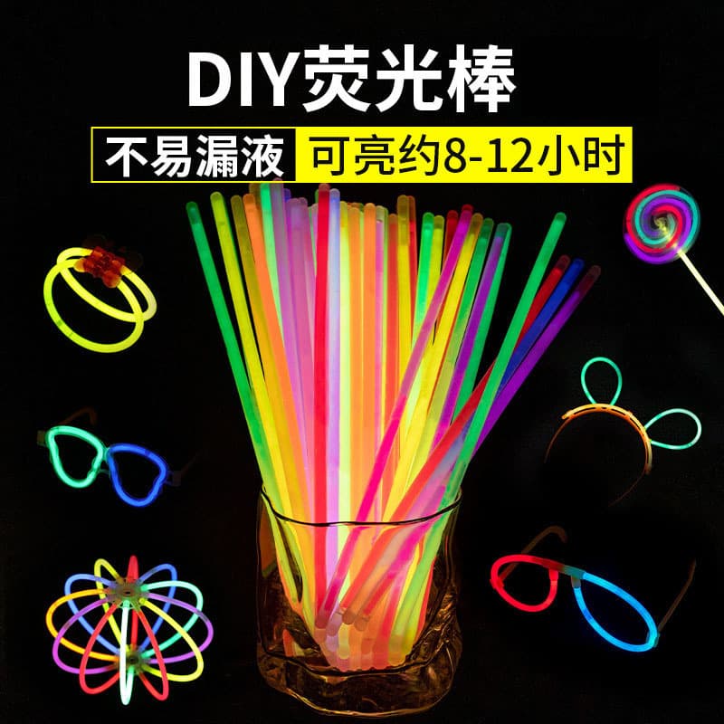 Fluorescent sticks stick to clothes glowing children's new colorful glow sticks, evening dazzling light silver night-light bracelet wholesale