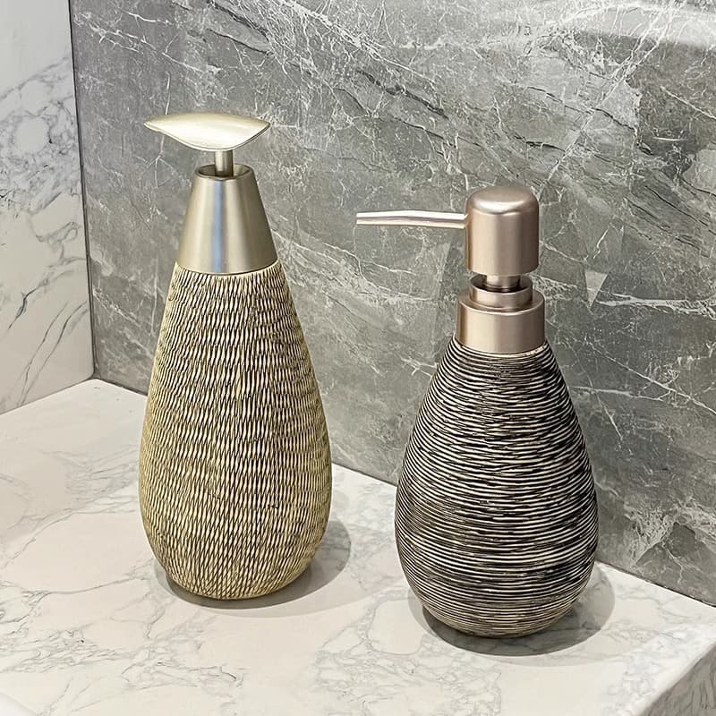 Retro Creative Bathroom Shower Dew Bottle Bottled Lotion Press Bottle Japanese Style Toilet Ceramic Hand Sanitizer Bottle