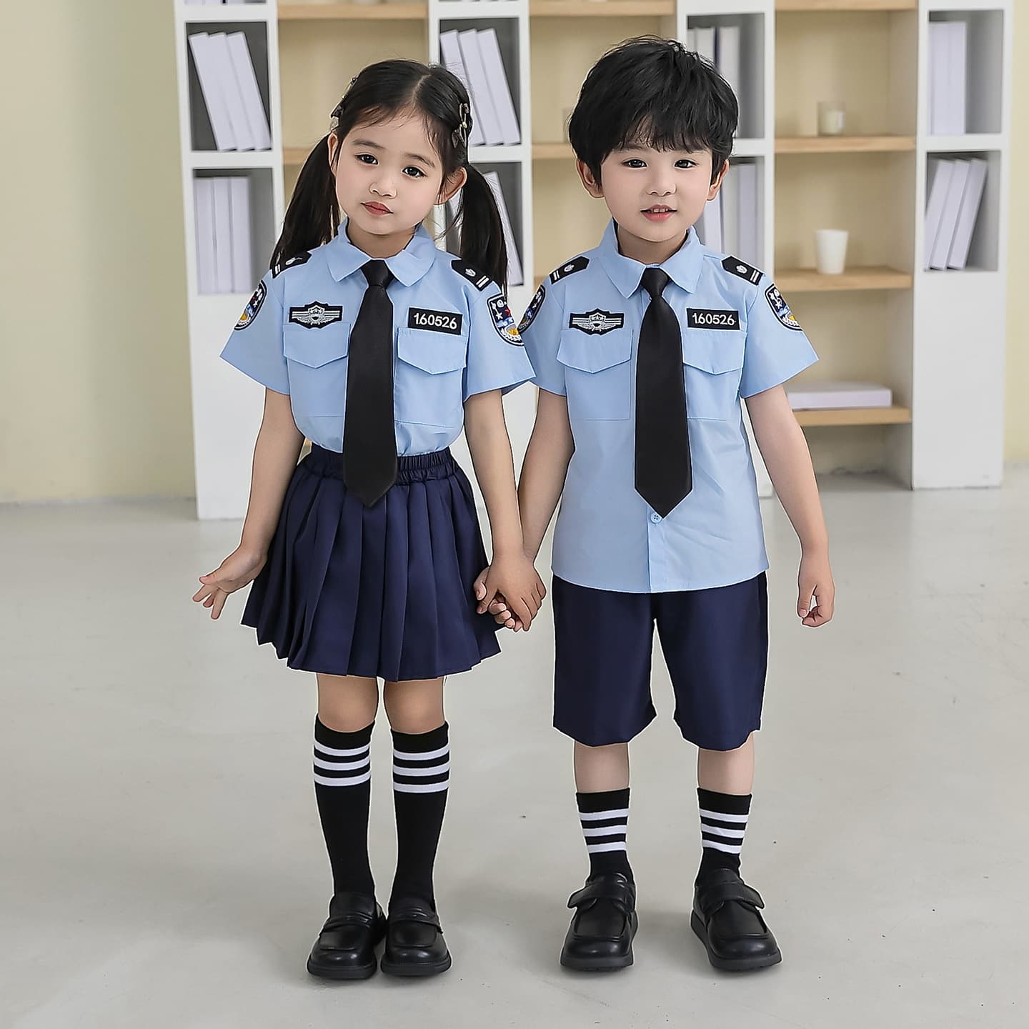 Children's performance costumes, children's police uniforms, boys' police uniforms, small traffic police uniforms, boys' military training police uniforms