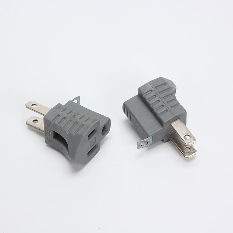 Factory Self-Assembled Direct Sales, American Standard Adapter, 1-to-3 Outlet Converter for Mexico and U.S. Standards