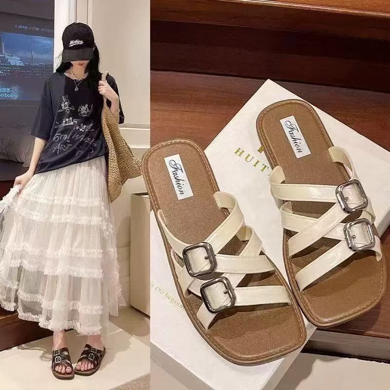 2025 Women's Sandals Summer Outerwear Retro Anti-Slip Beach Flat Bottom Buckle Sandals Slippers Comfortable Flat Heels Lightweight