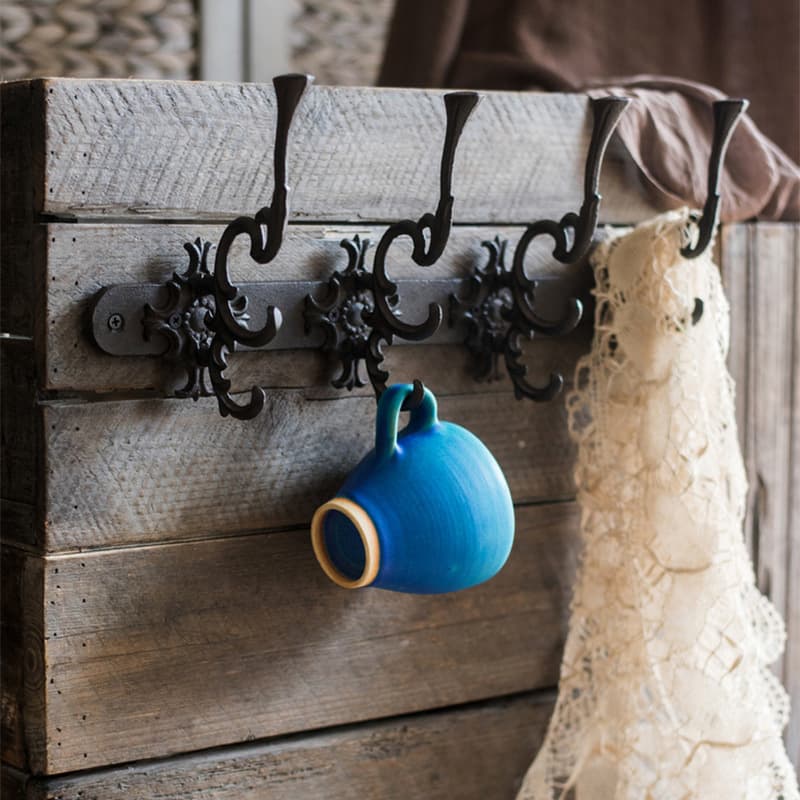 European retro cast iron crafts iron coat hook wall decoration clothing store decoration coat hook coat hook top