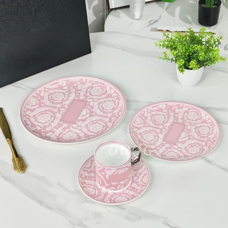 Fan Jia Baroque Pink Series 4-Piece Dinnerware Set, Western Food Plate, Coffee Cup and Saucer, Home Steak Plate, Shallow Plate