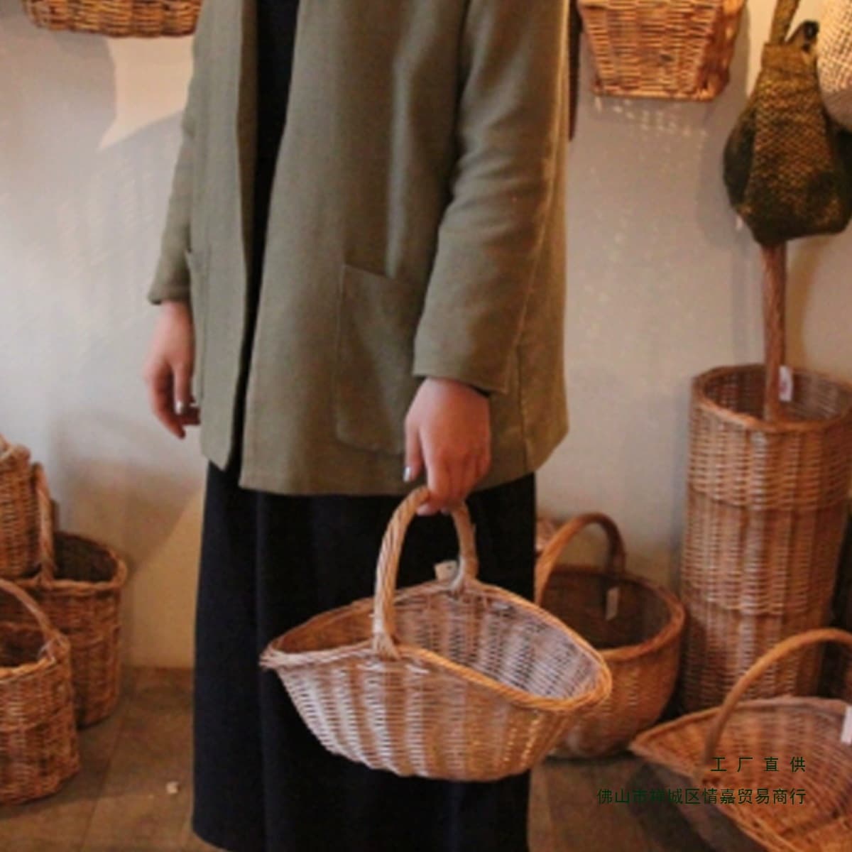 Willow small bamboo basket portable basket rattan storage basket woven basket children's picking picnic basket mini small basket