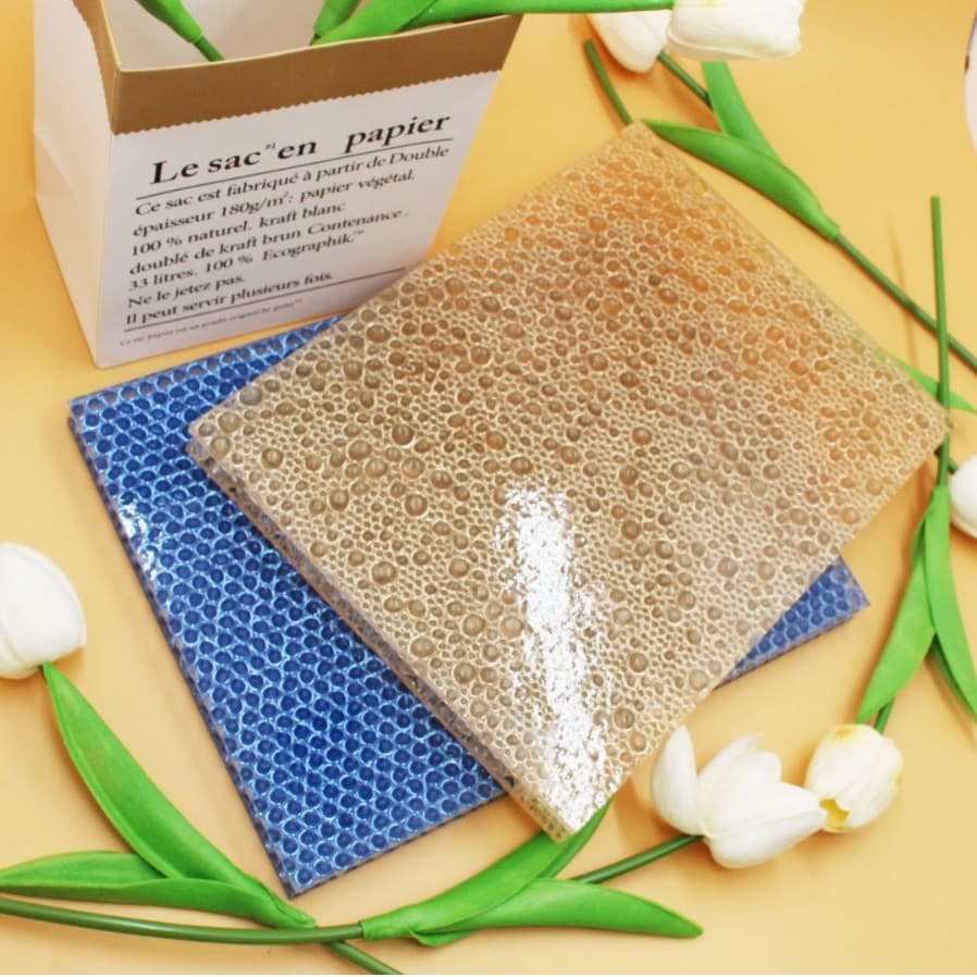 Sponge-like teardrop-shaped partition, interior decoration, acrylic panel background wall, home furnishing, high transparency, honeycomb design