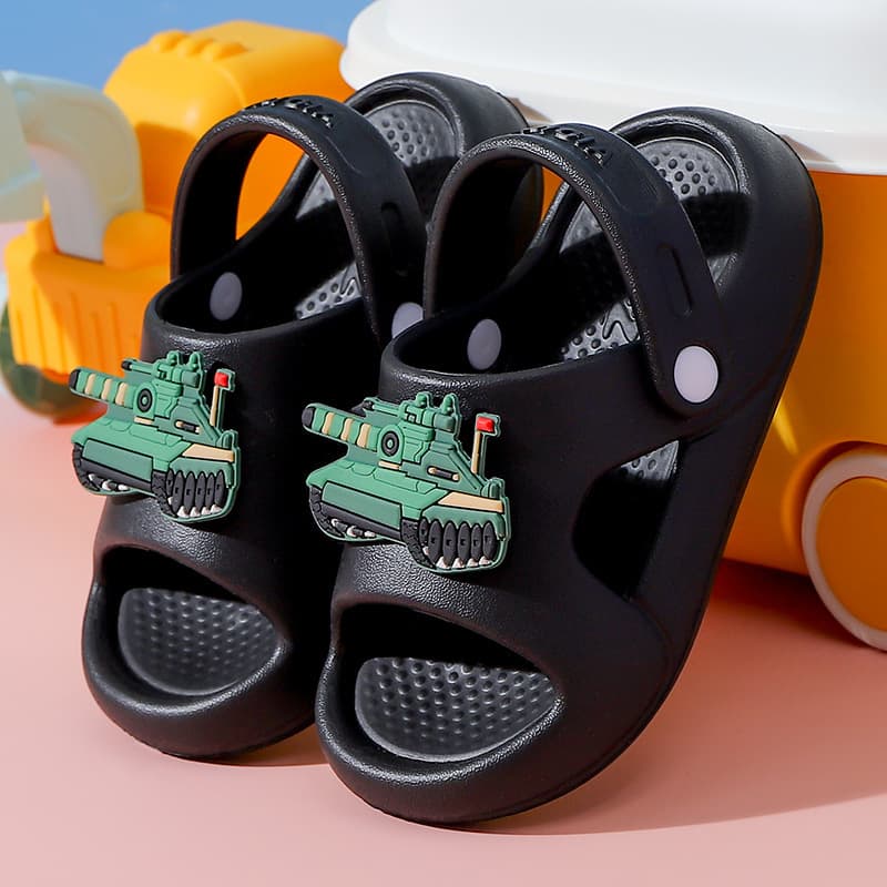 Two-wear children's sandals new 2025 summer soft-soled non-slip beach girls and children's outing baby sandals