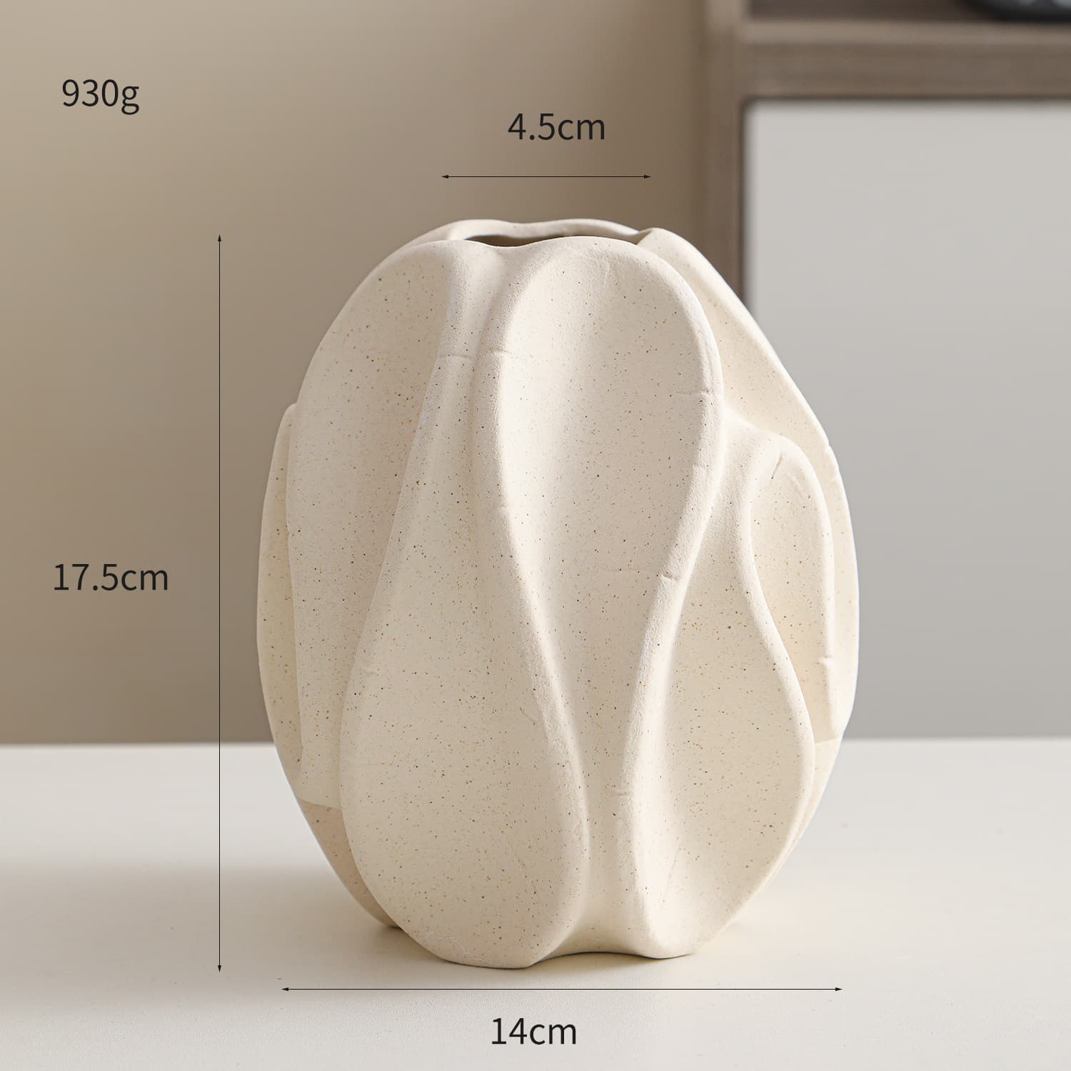 Matte White Modern Minimalist Ceramic Vase, Nordic Decorative Piece for Living Room