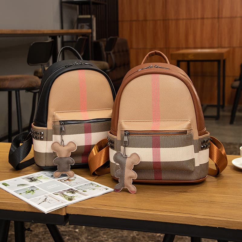 New plaid backpack, stylish and casual, mini classic travel backpack, college student school bag, cross-border bestseller