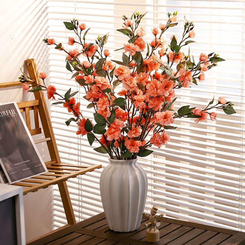 Artificial Camellia Flower Arrangement for Living Room Dining Table Decoration, Faux Silk Flowers in Vase, Home Table Centerpiece