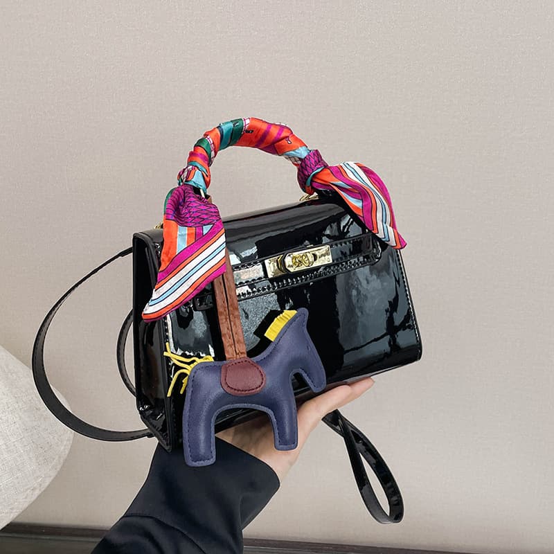 Luxury Trendy Women's Silk Scarf Handbag Versatile Oiled Leather Shoulder Kelly Bag Crossbody Bag