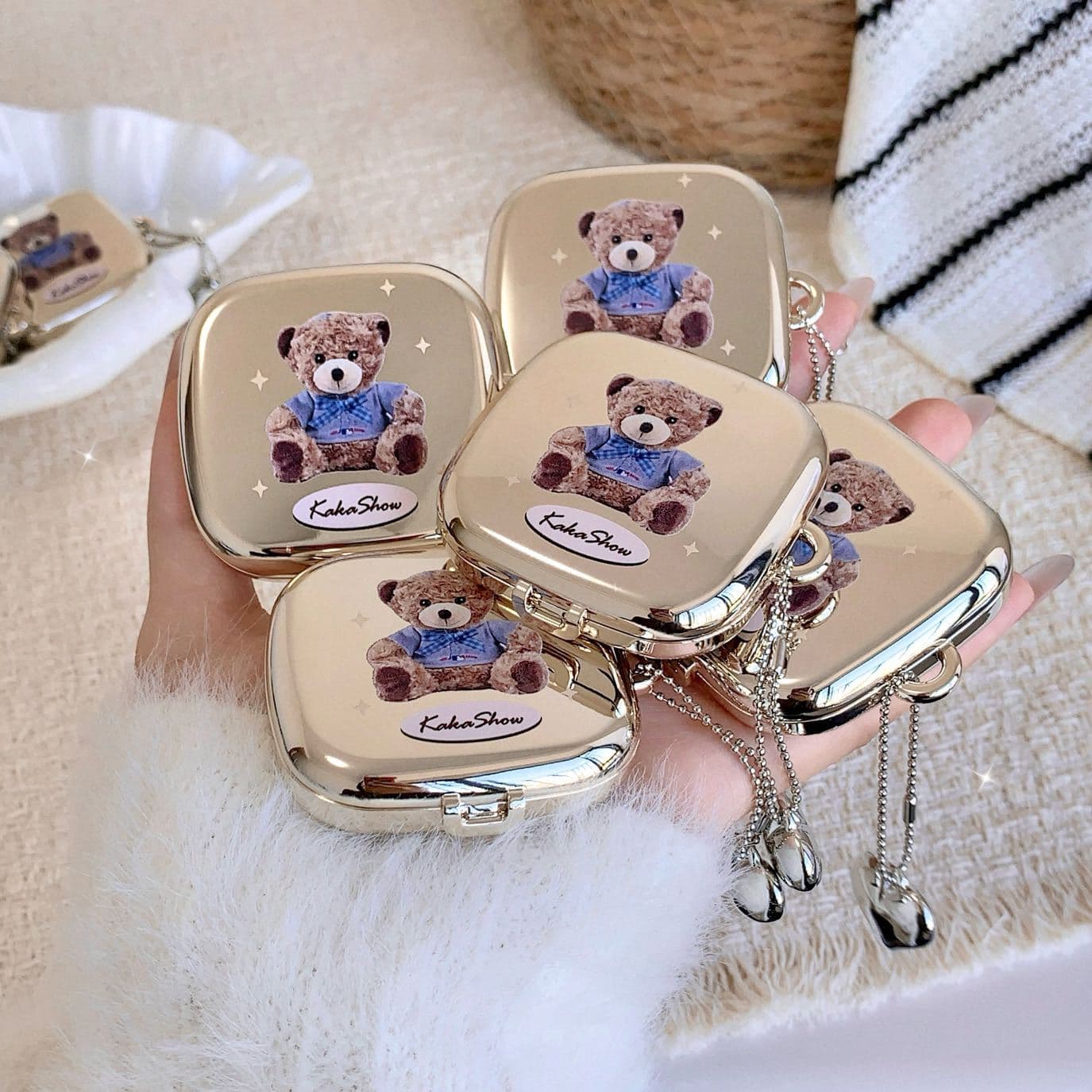 kakashow Light & Shadow Bear Eyeshadow Palette Gentle Color Natural No Fallout Easy to Blend Ambiance Eyeshadow Palette