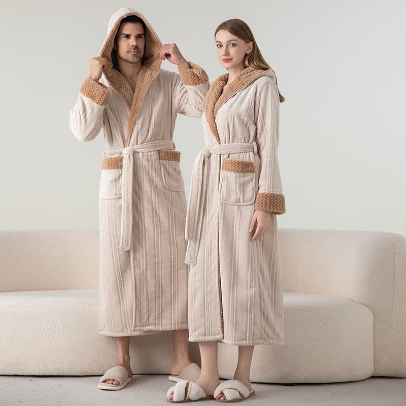 Factory in-stock wholesale dropshipping for men and women, cross-border bathrobes, jacquard fleece bathrobes, couples, long bathrobes and pajamas for women