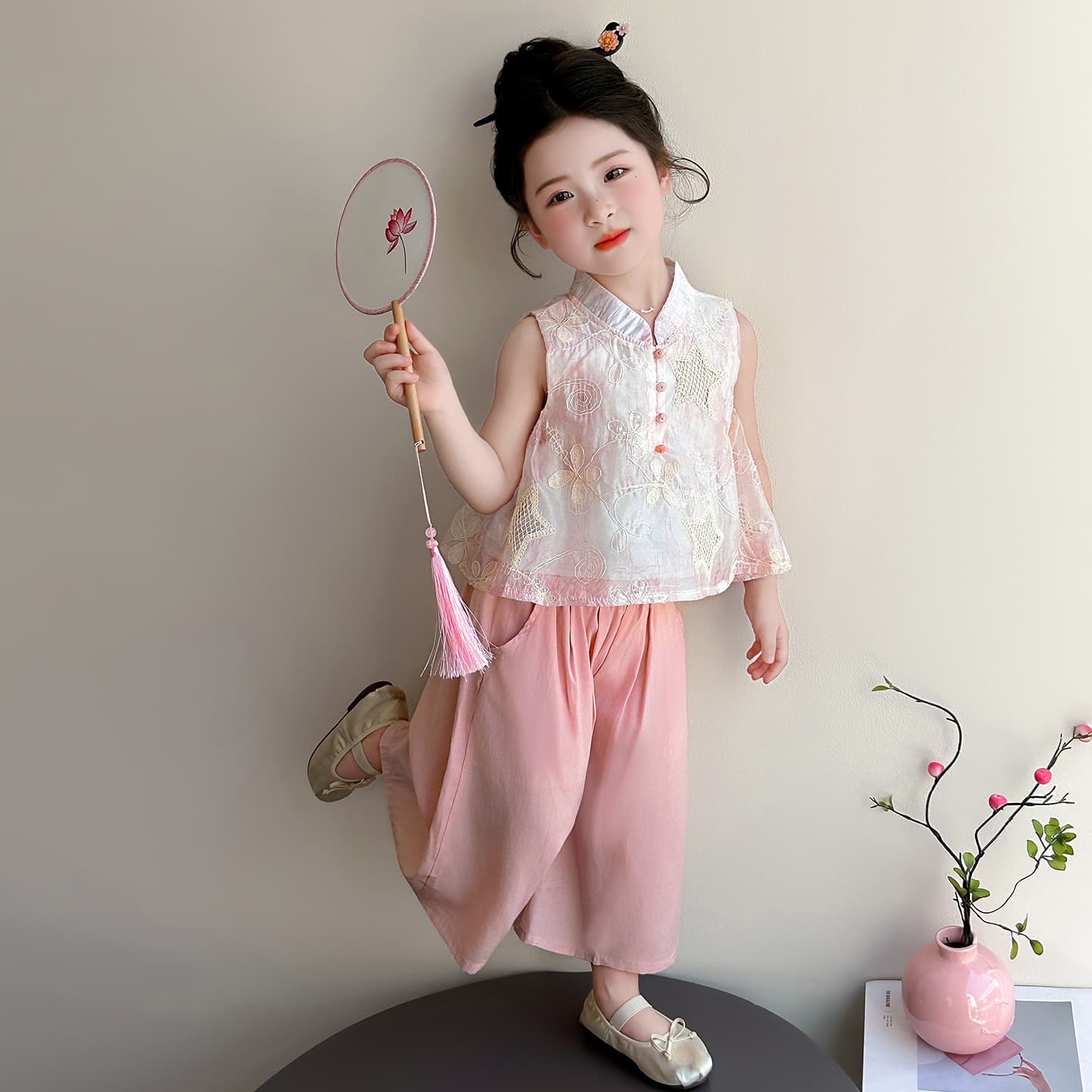 Girls' National Style Suit Summer 2026 New Baby Girl New Chinese Hanfu Children's Western Style Summer Clothing Two-piece Trendy Set
