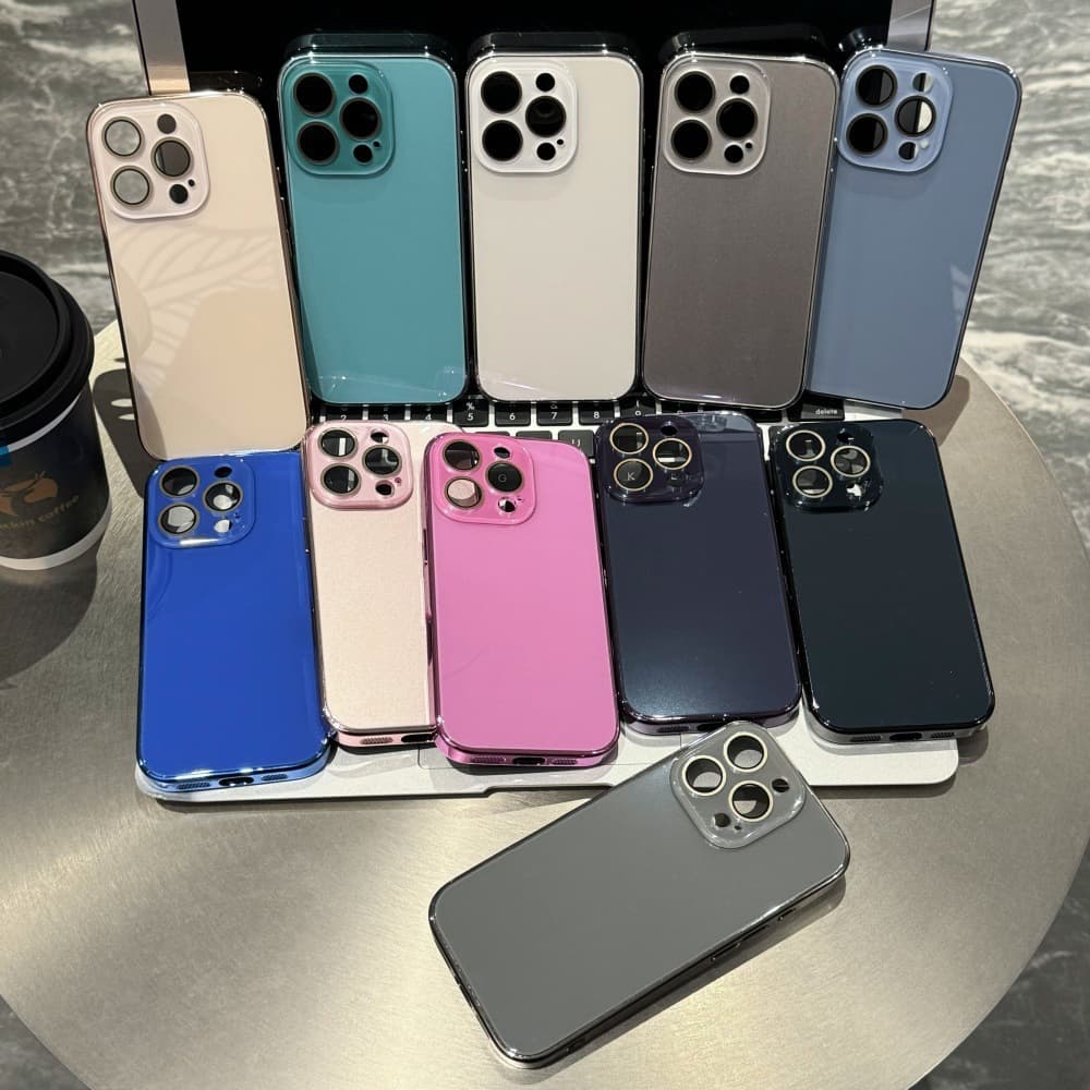 Simple solid color electroplated glossy glass suitable for iPhone 17 all-inclusive skin-friendly iPhone 16 anti-fall hard case