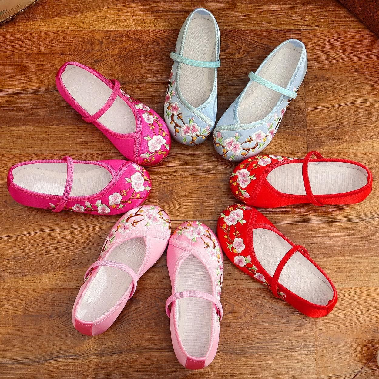 Children's Hanfu Matching Dance Performance Shoes, Summer Baby Ancient Costume Cloth Shoes, Chinese Style Retro Girls' Embroidered Shoes
