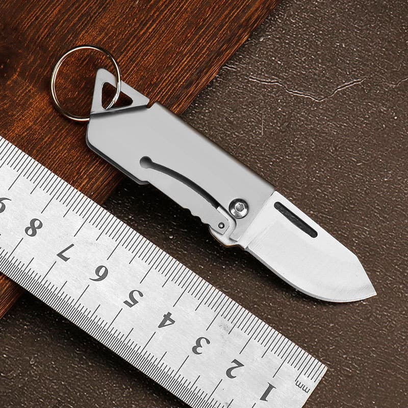 Small Steel Cannon Mini Knife Portable Folding Knife Outdoor Knife Keychain Pendant Stainless Steel Unpacking Express Unboxing Knife