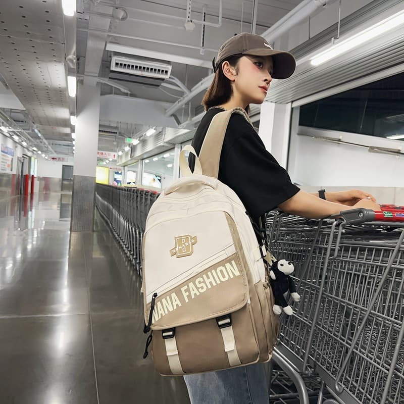 New large-capacity schoolbag for female middle and high school students, fashionable and trendy backpack, computer bag, strong and durable backpack